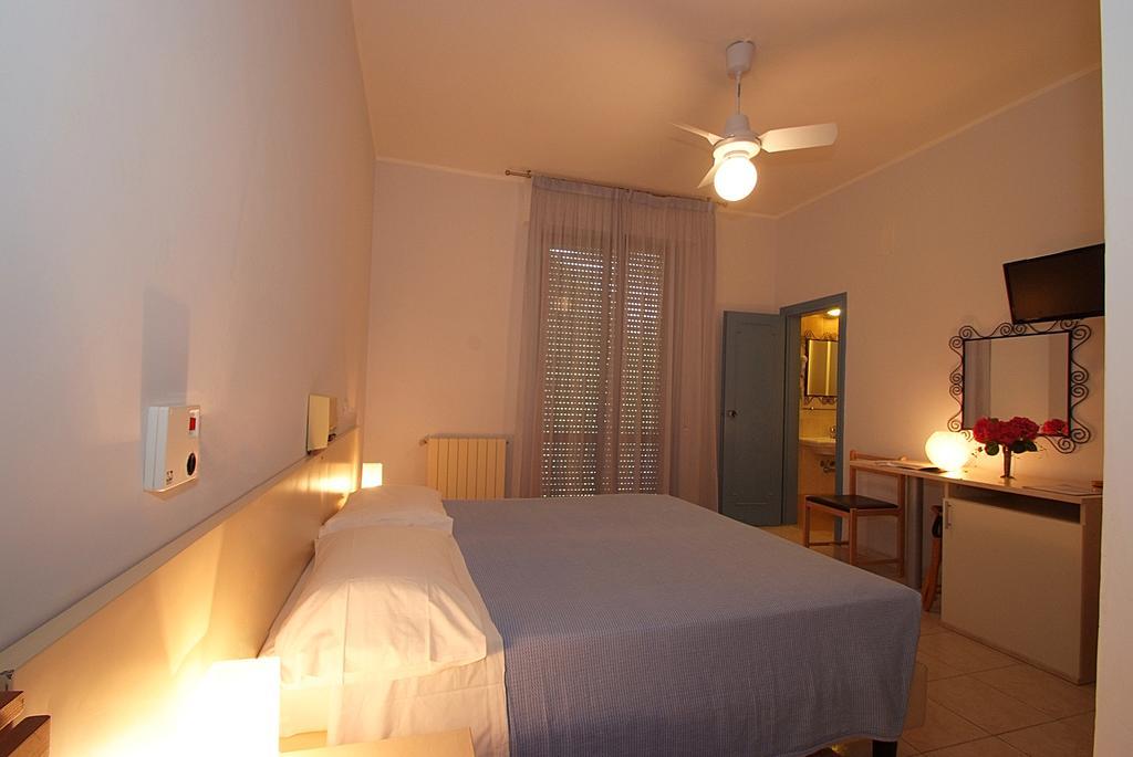 Albergo Le Sorgenti เคียนเชียโนแตร์เม ภายนอก รูปภาพ