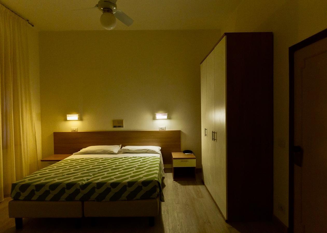 Albergo Le Sorgenti เคียนเชียโนแตร์เม ภายนอก รูปภาพ