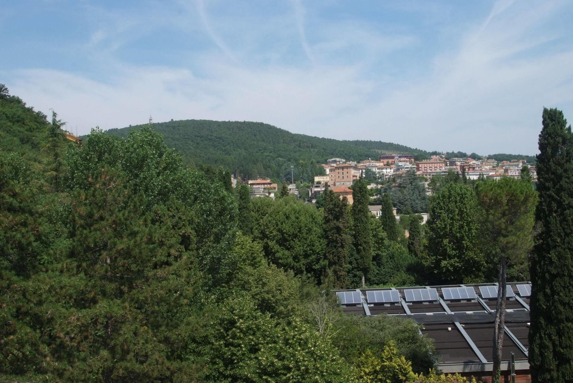 Albergo Le Sorgenti เคียนเชียโนแตร์เม ภายนอก รูปภาพ